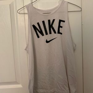 Nike tank